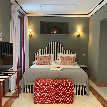 Puerta De Armas Apartment Seville